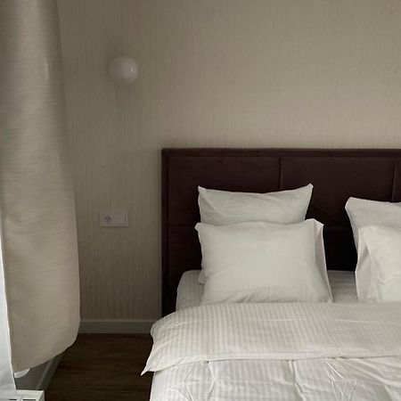 2-Room In New House, Wola Warsawa Bagian luar foto