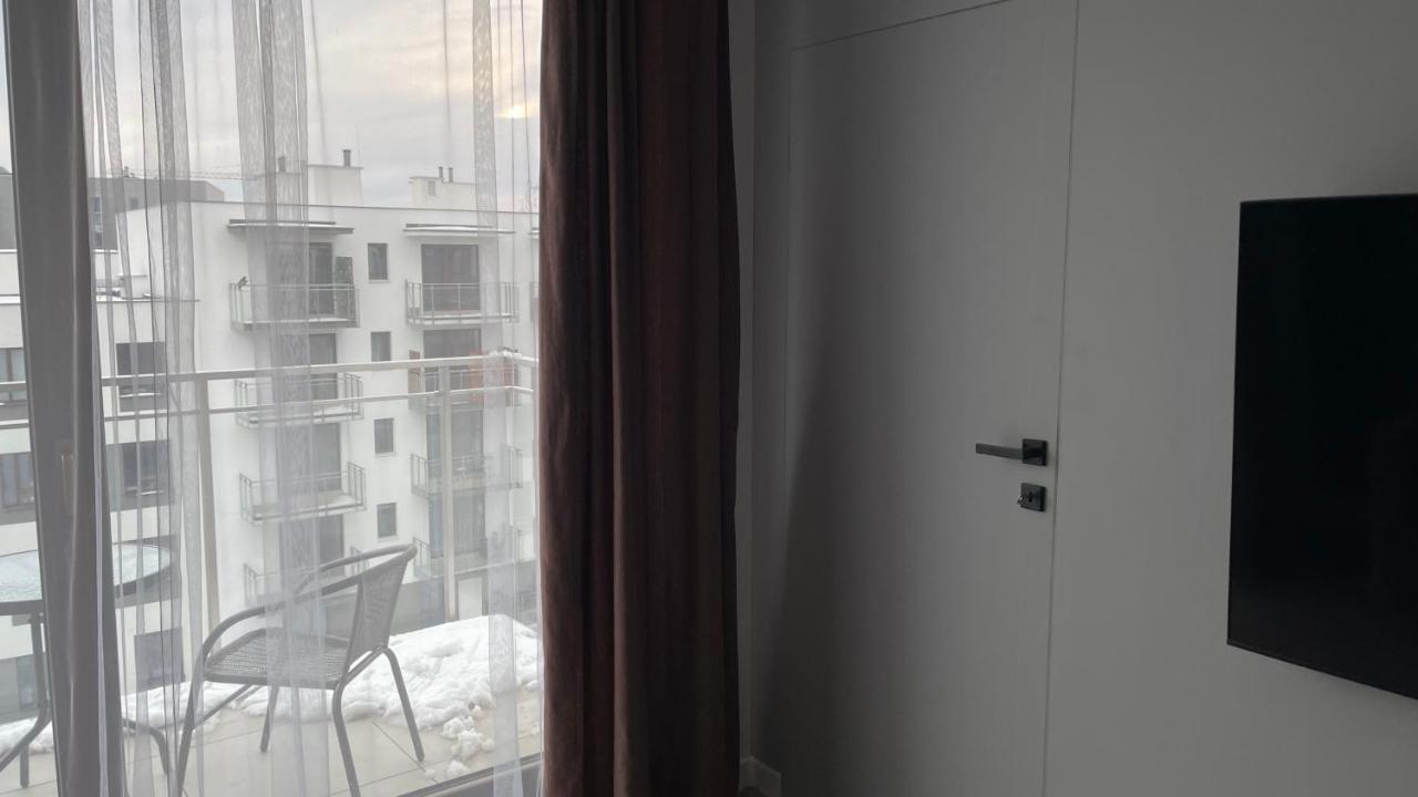 2-Room In New House, Wola Warsawa Bagian luar foto